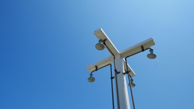 p1000540
